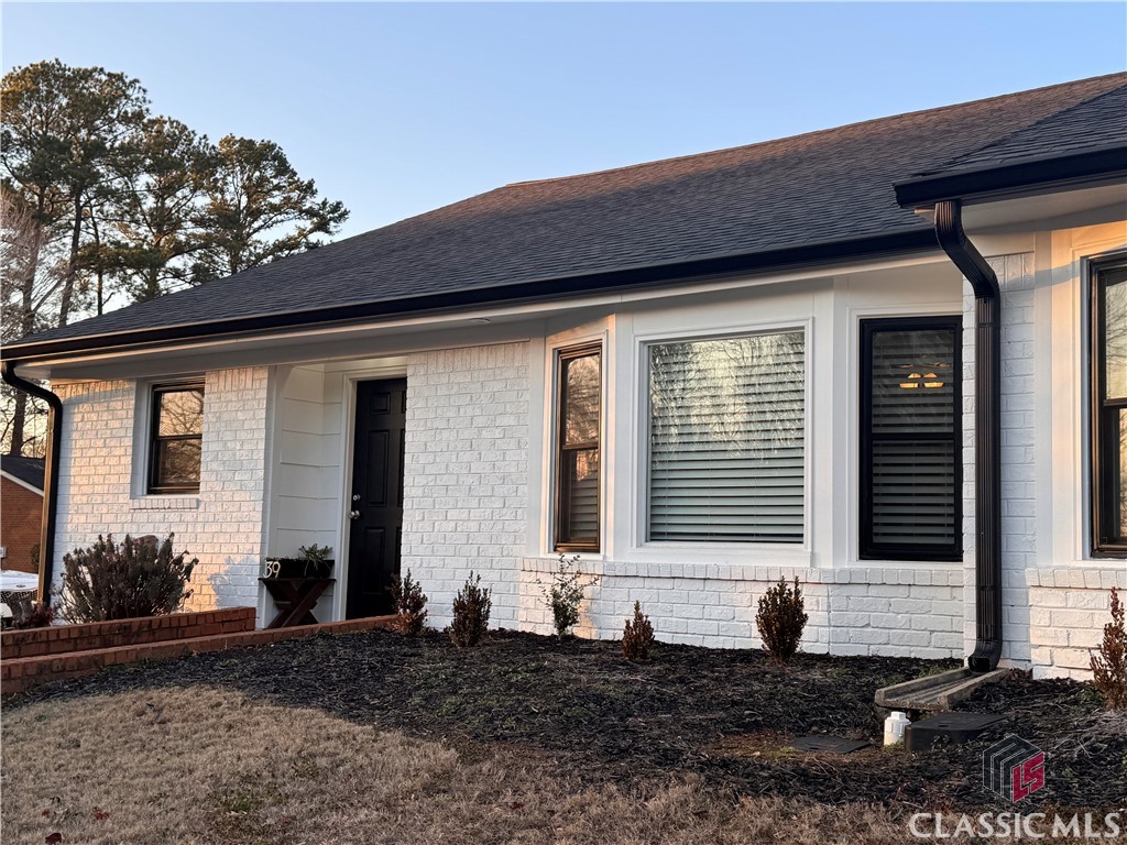 595 Macon Highway 12