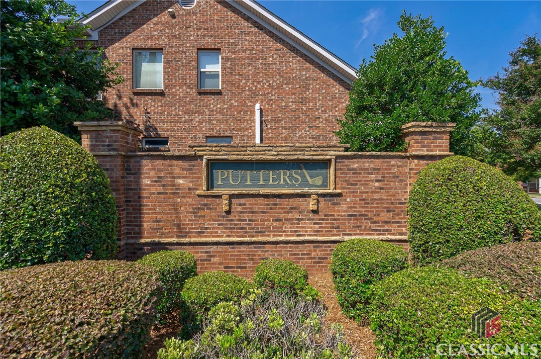 152 Putters Drive