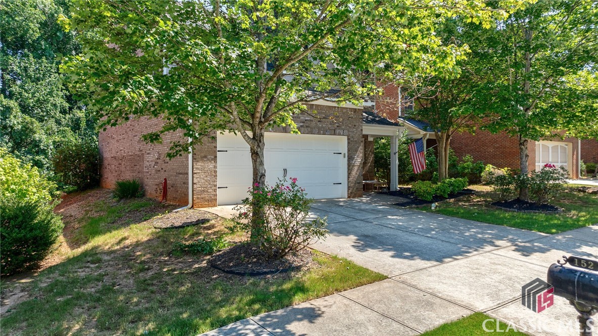 152 Putters Drive