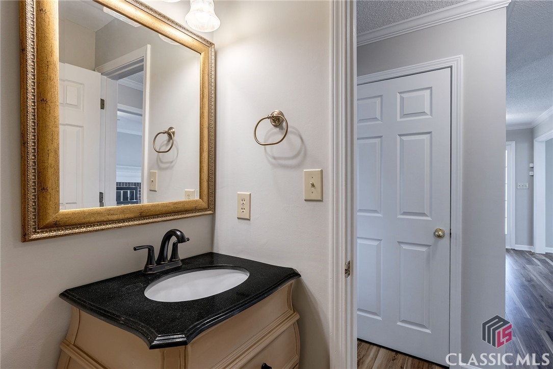 1030 Canyon Creek Road