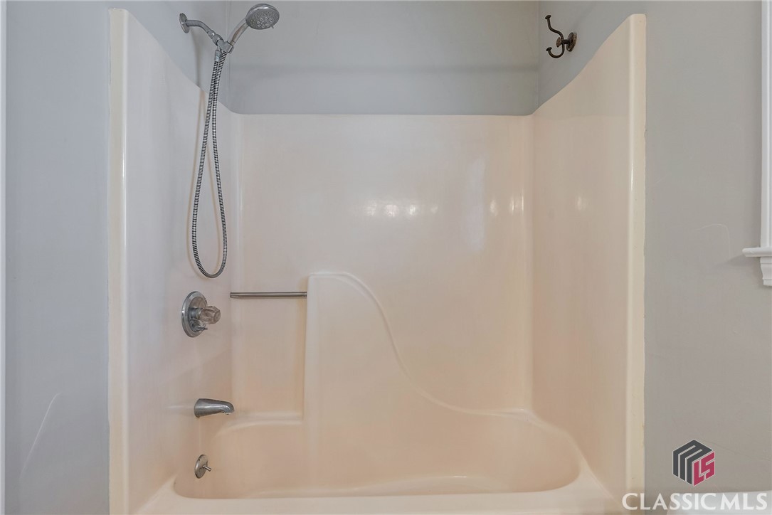 1030 Canyon Creek Road