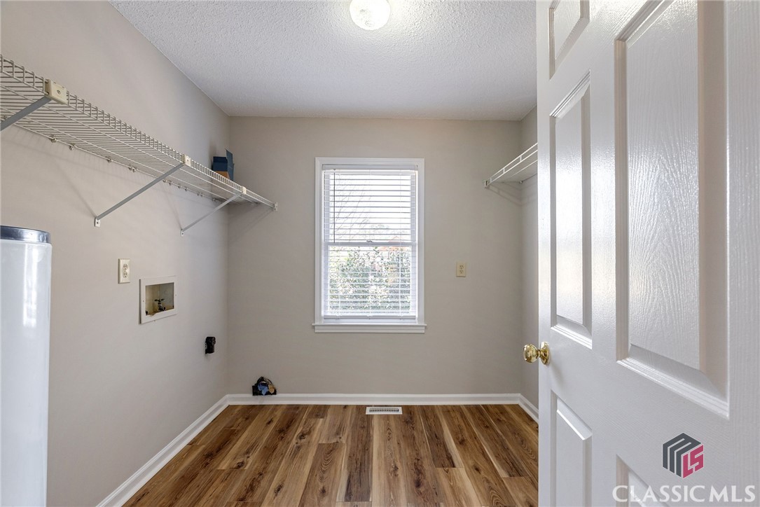 1030 Canyon Creek Road