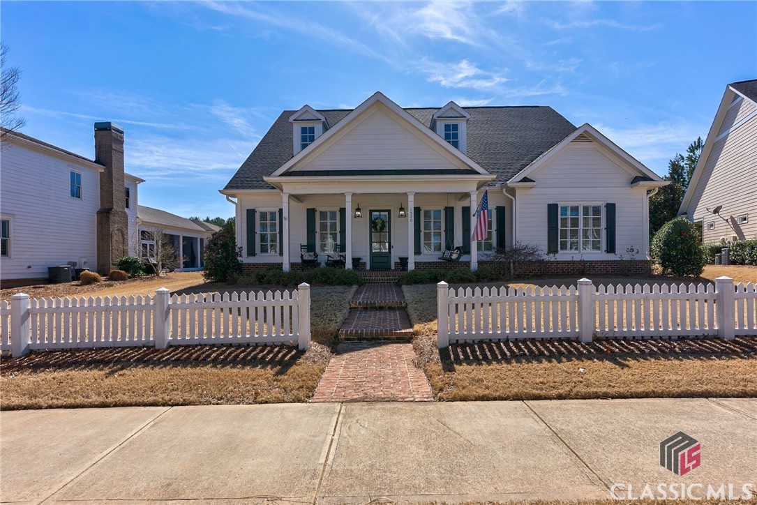 1520 Autumn Park