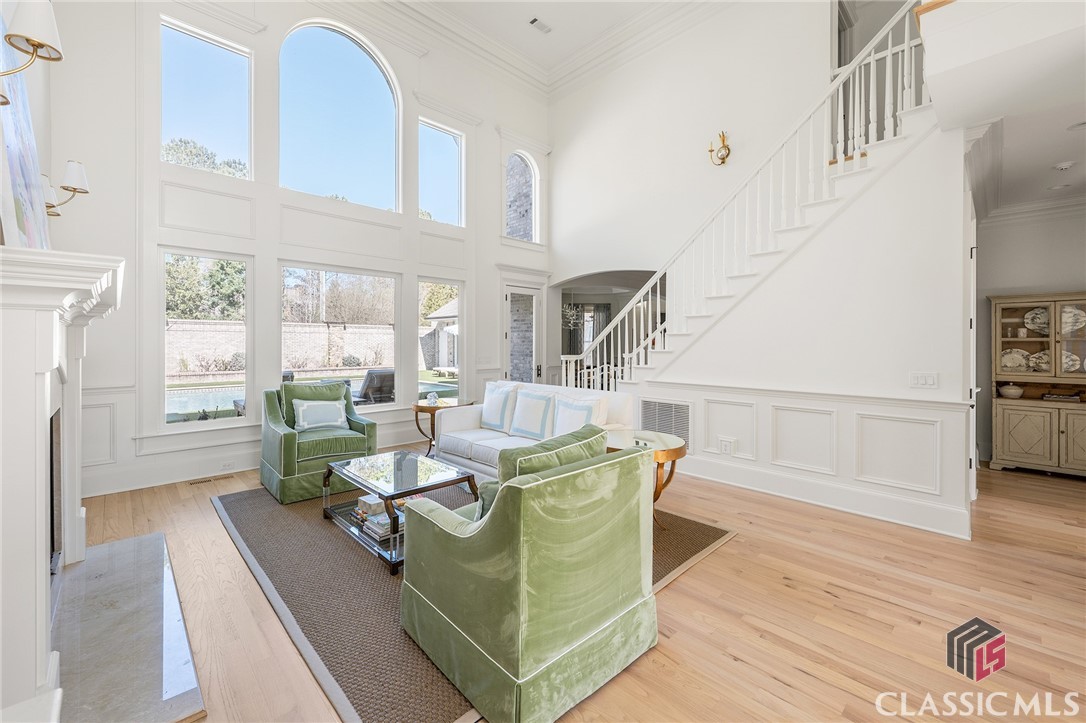 1260 W Fitzgerald Lane