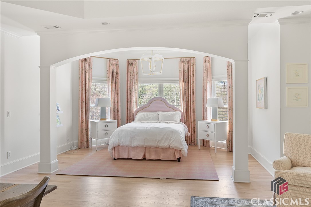 1260 W Fitzgerald Lane
