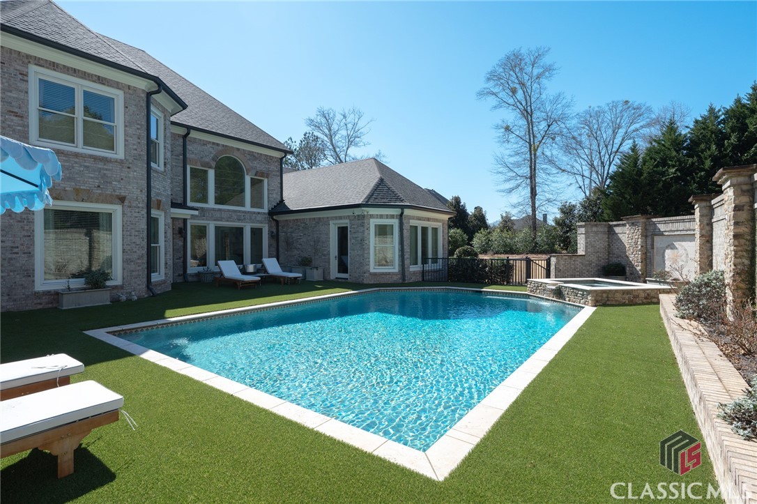 1260 W Fitzgerald Lane