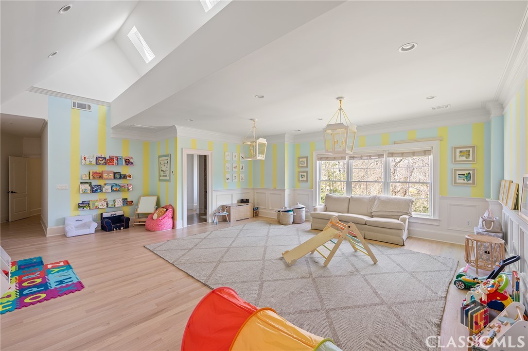 1260 W Fitzgerald Lane