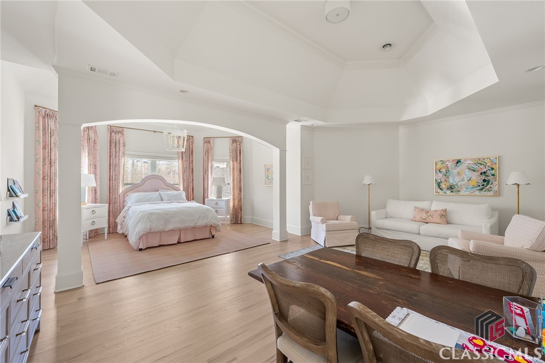 1260 W Fitzgerald Lane
