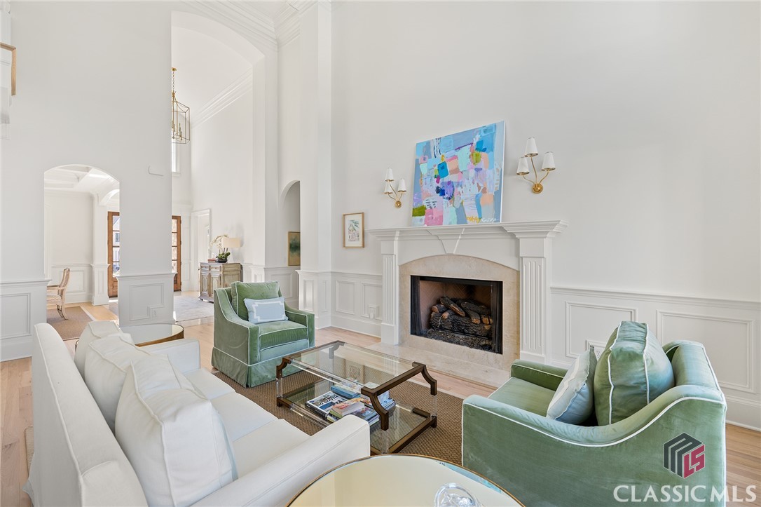 1260 W Fitzgerald Lane
