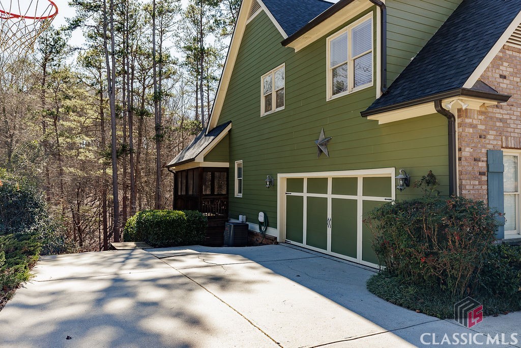 433 Bear Creek Lane