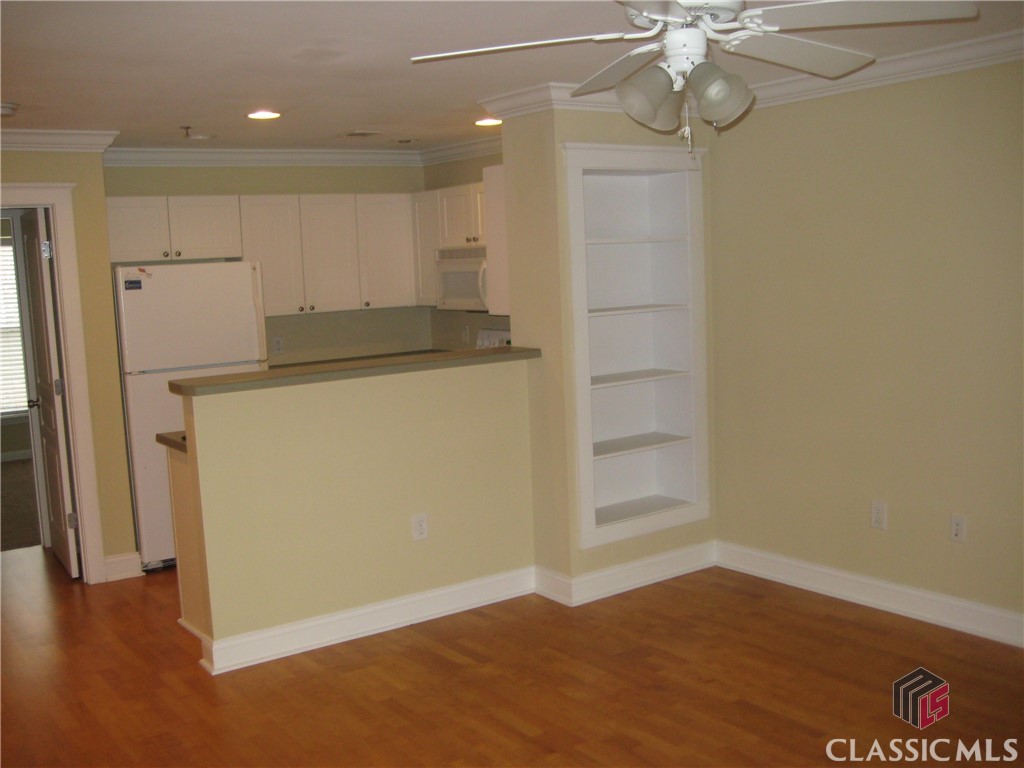 490 Barnett Shoals Road 815
