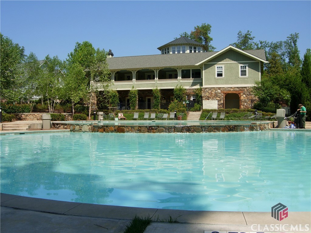 490 Barnett Shoals Road 815