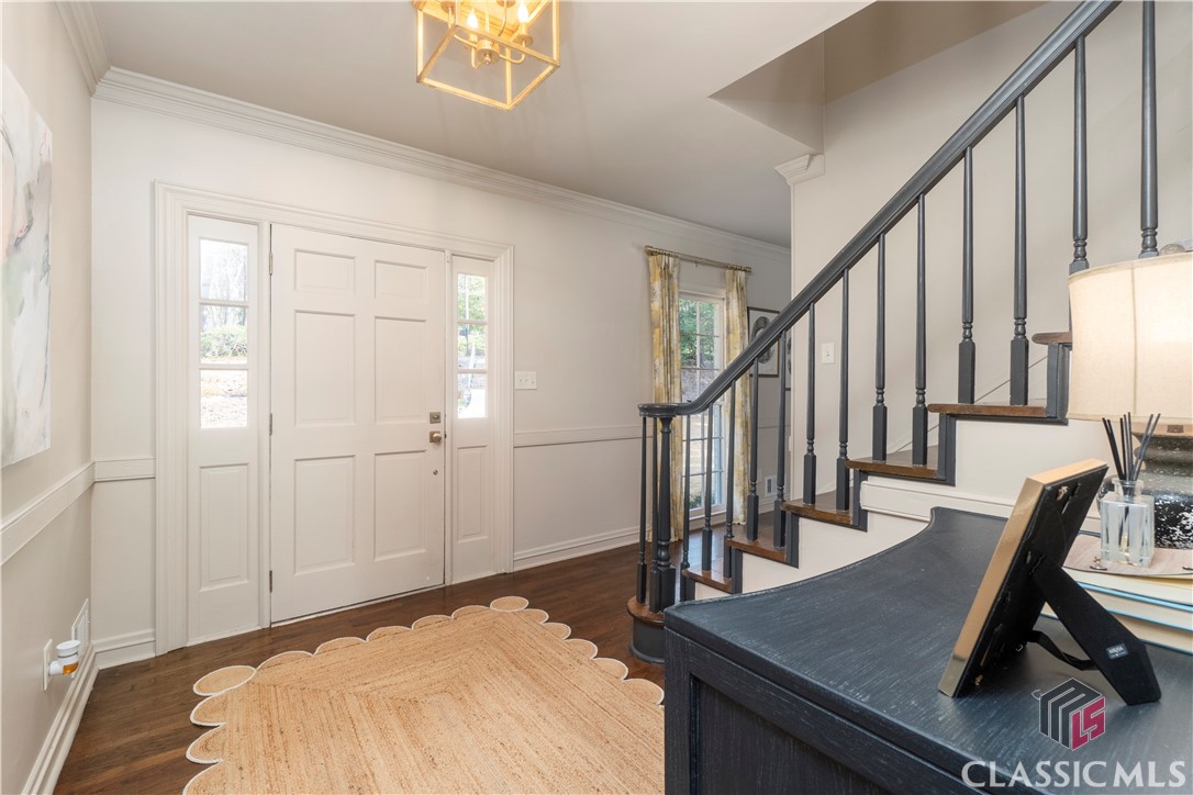 290 St George Drive