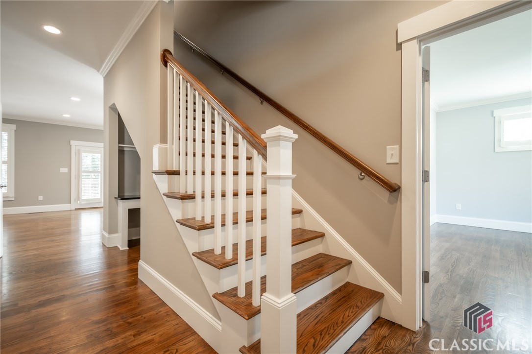 215 Chapman Place