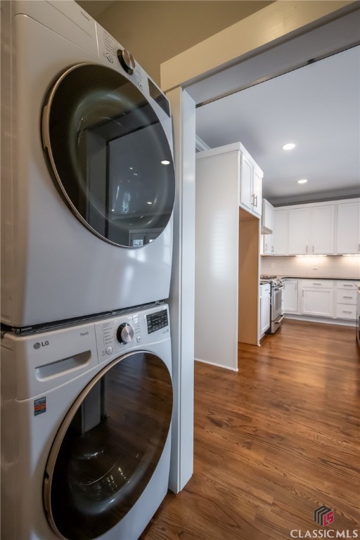 215 Chapman Place