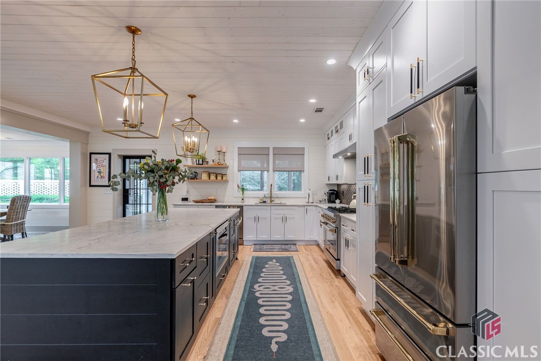 169 Fortson Circle