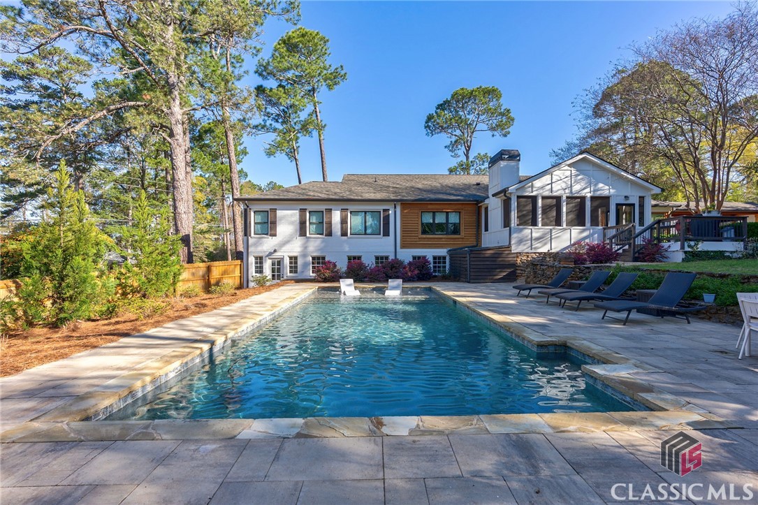 169 Fortson Circle