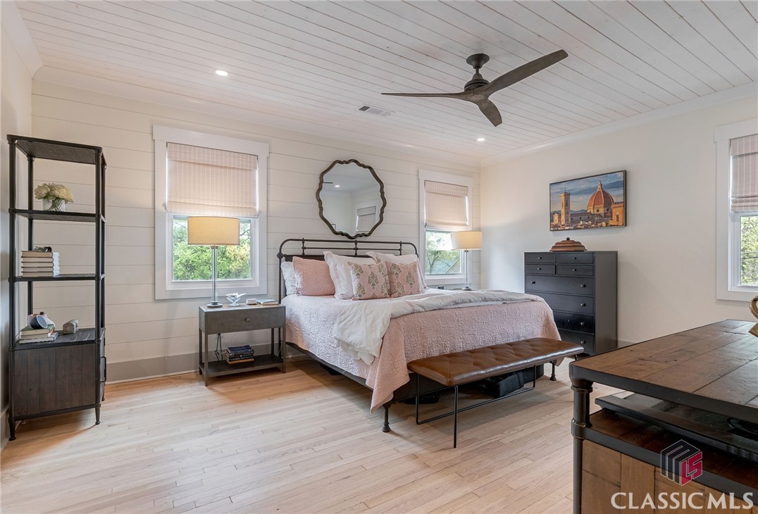 169 Fortson Circle