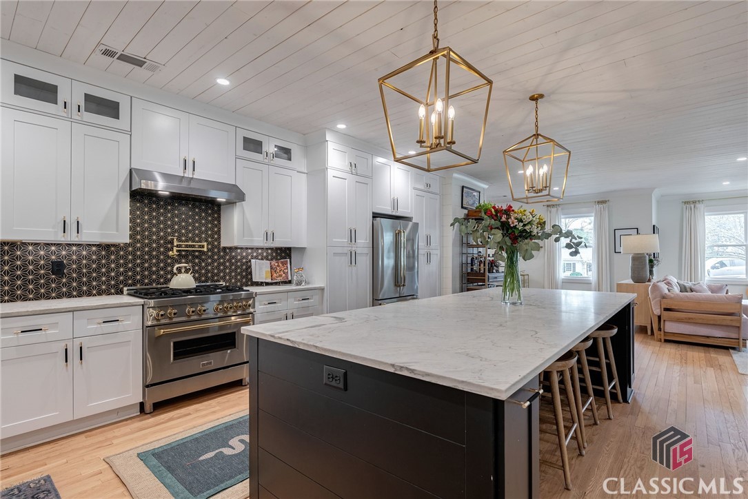 169 Fortson Circle