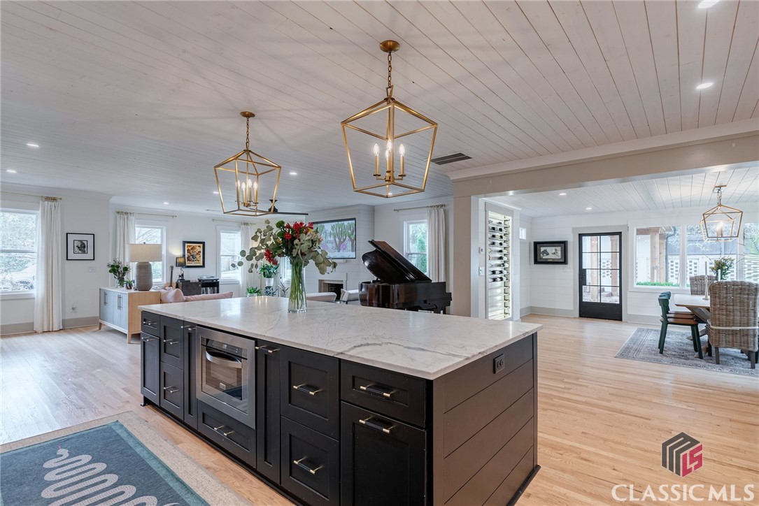 169 Fortson Circle