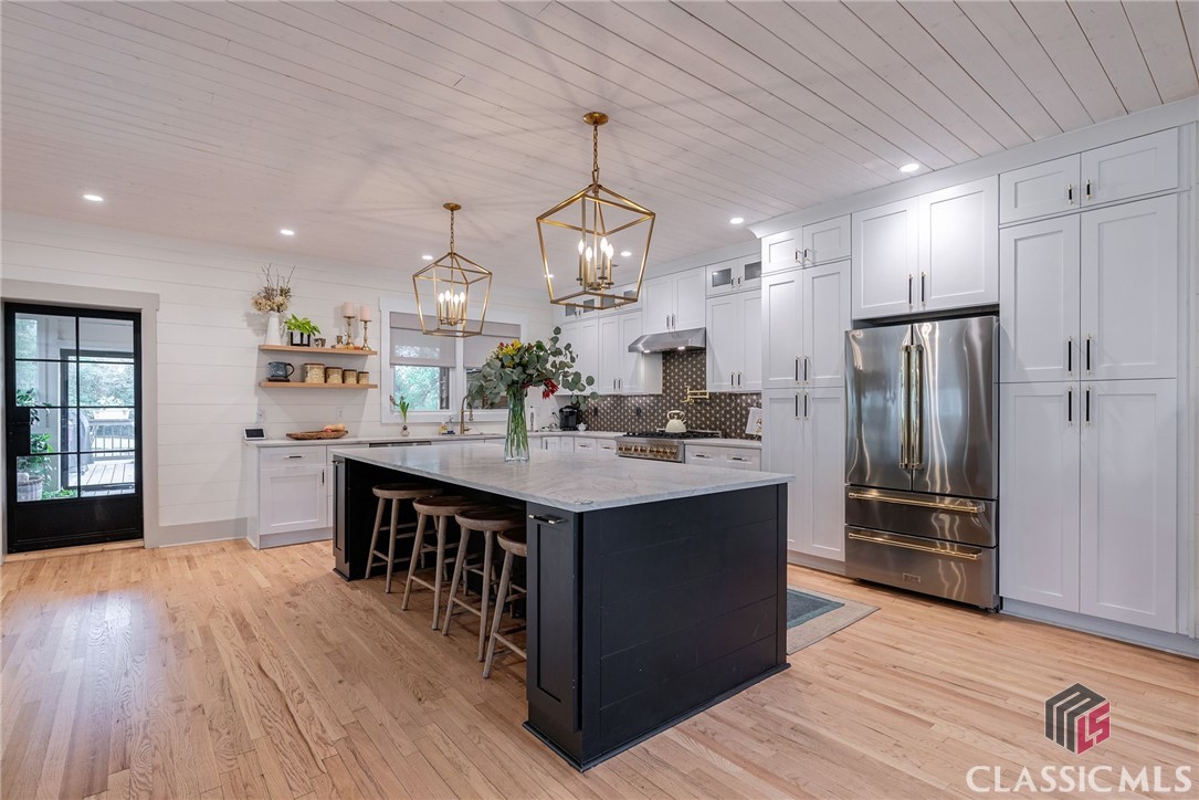 169 Fortson Circle