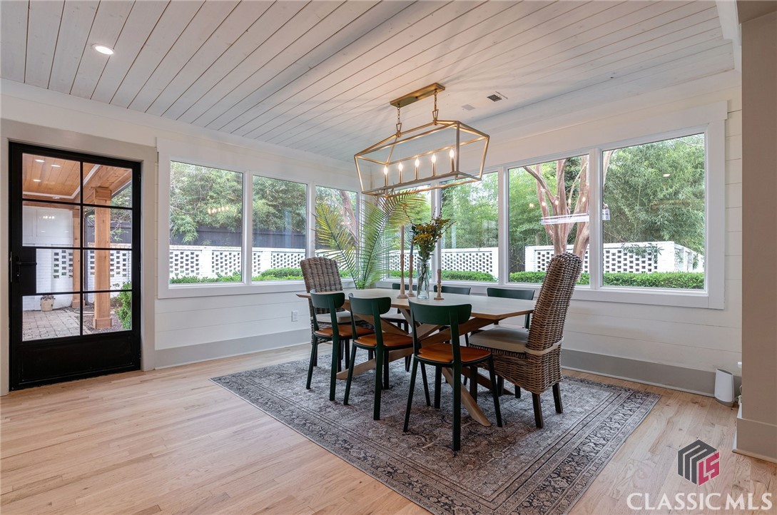 169 Fortson Circle