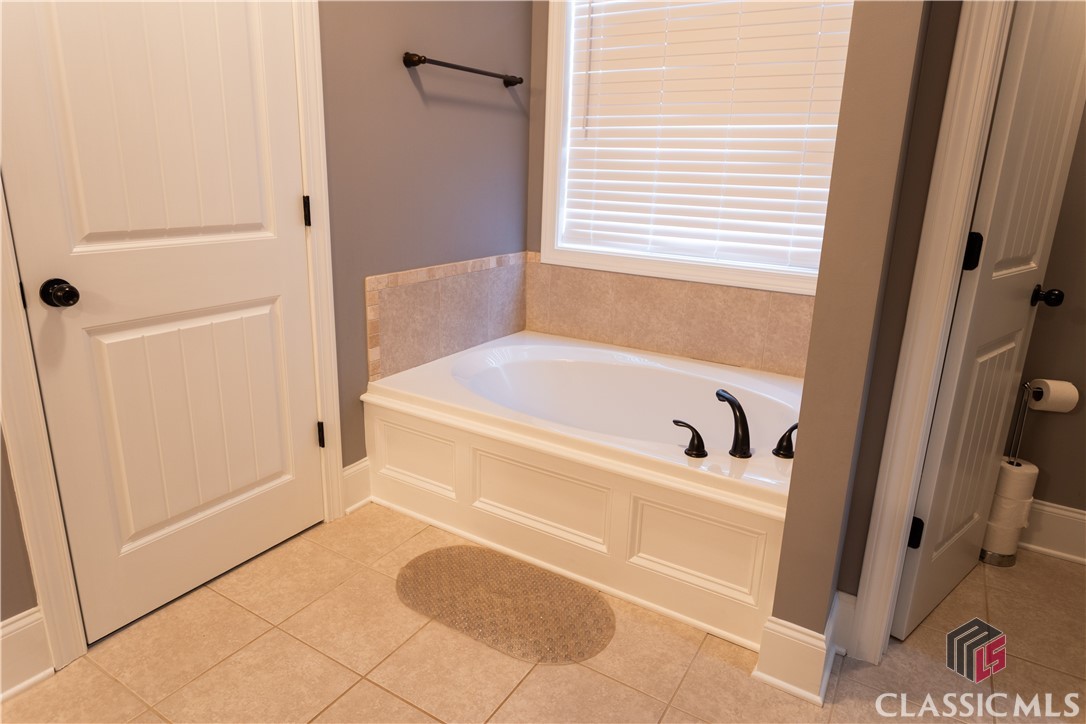 6276 Whitlow Creek Drive