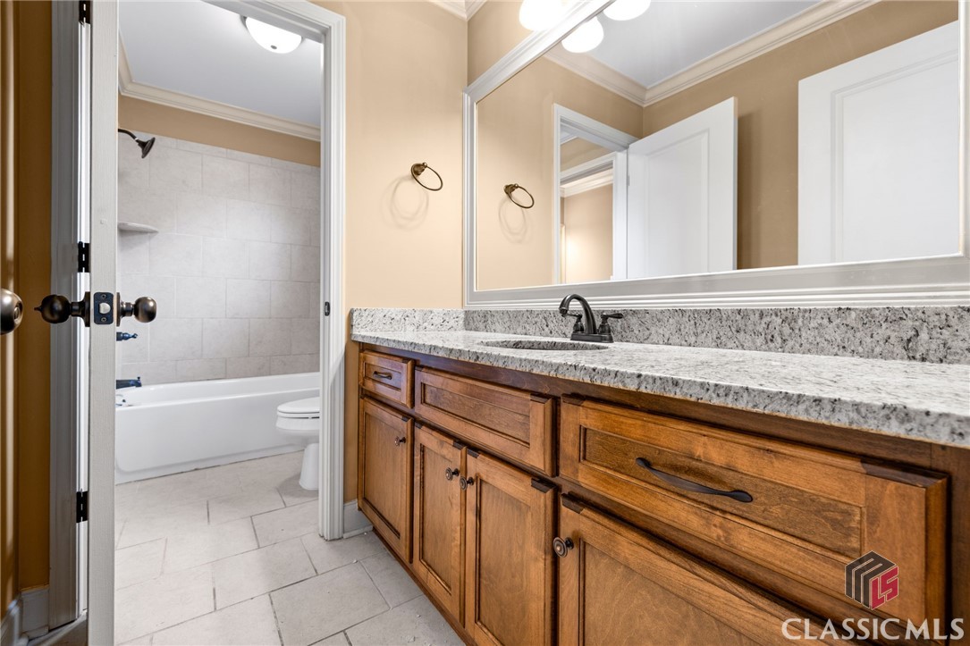 1648 Turtle Pond Drive