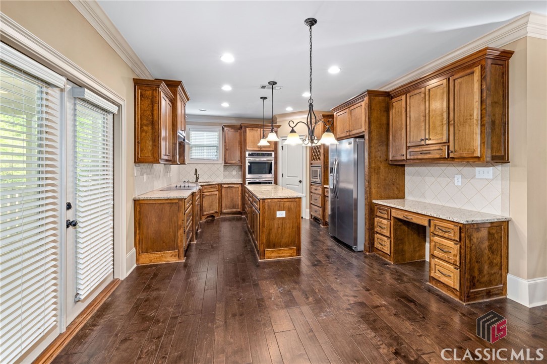 1648 Turtle Pond Drive