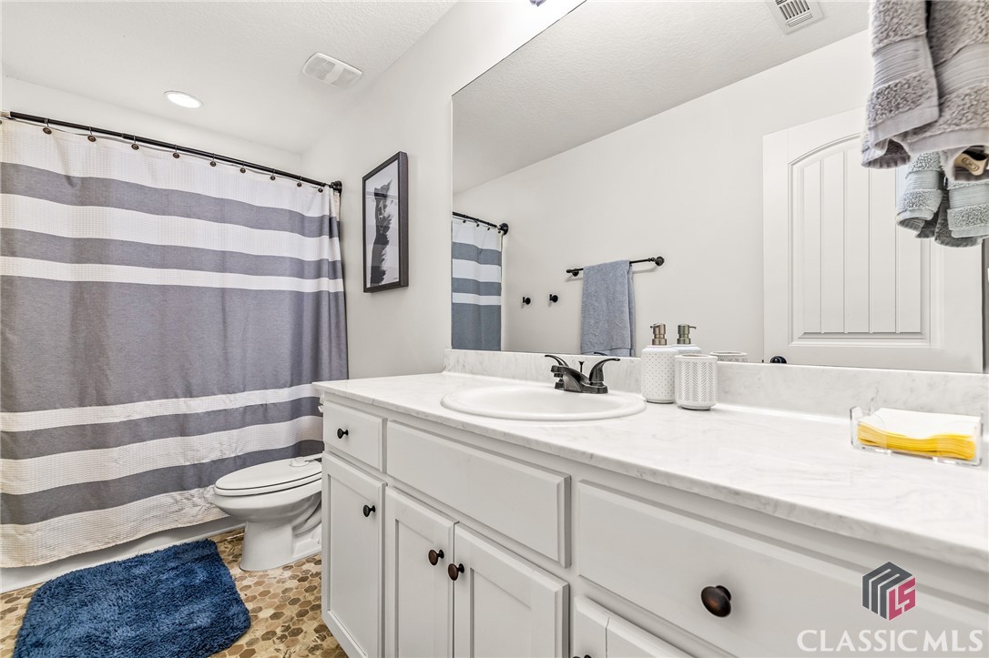 137 Evergreen Ridge Court