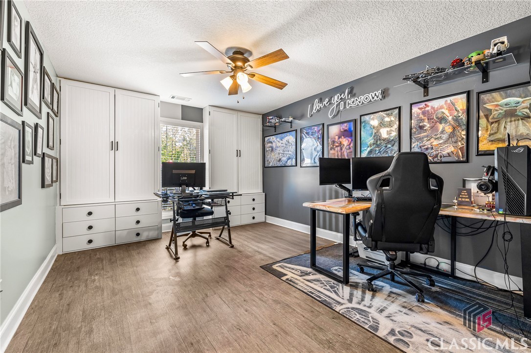 137 Evergreen Ridge Court