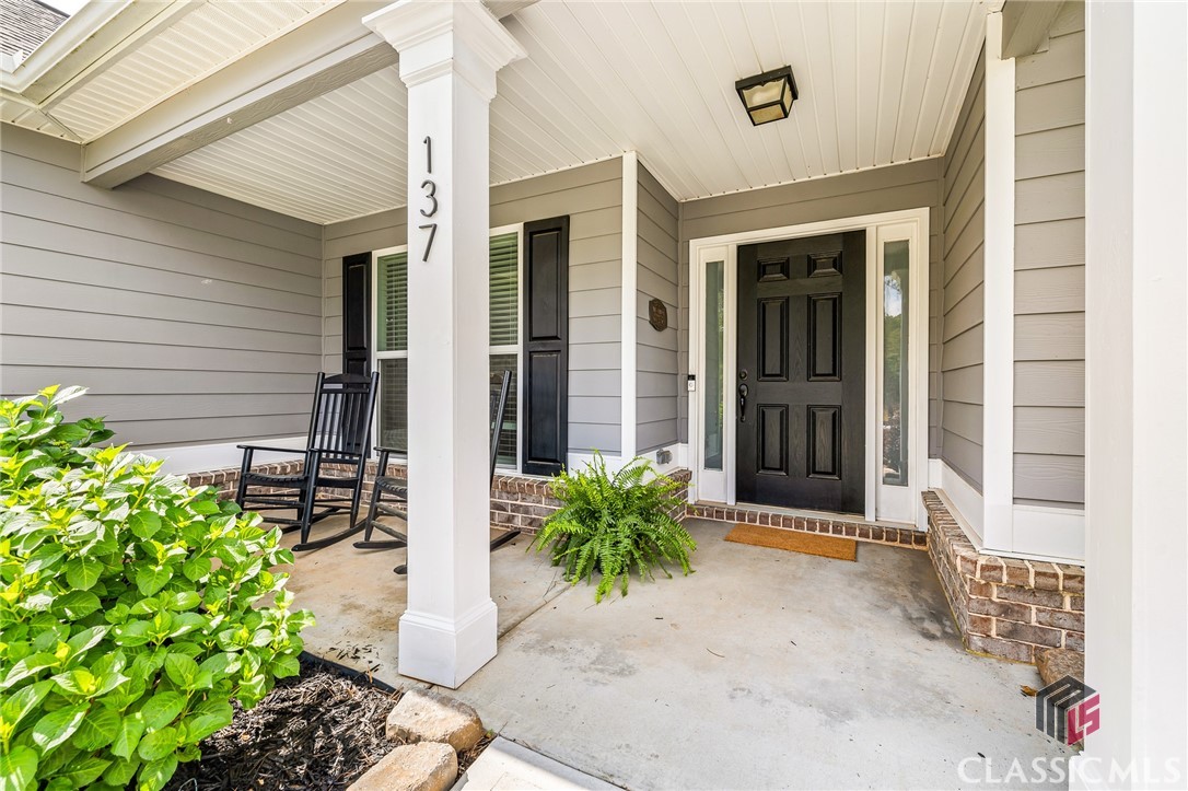 137 Evergreen Ridge Court