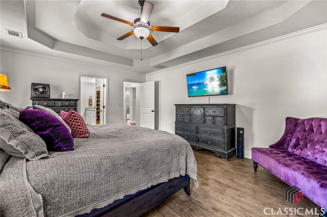 137 Evergreen Ridge Court