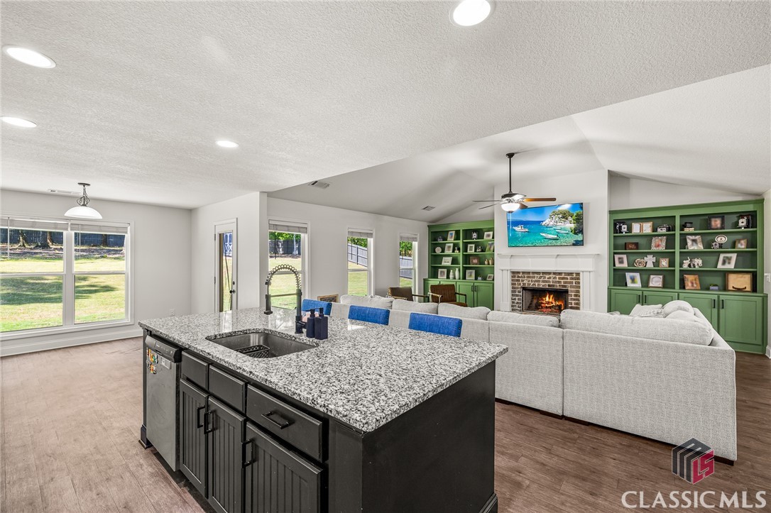 137 Evergreen Ridge Court