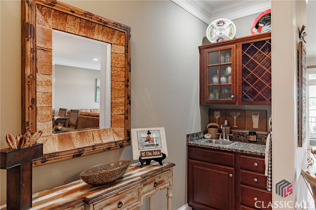 175 Lakeview Drive 110