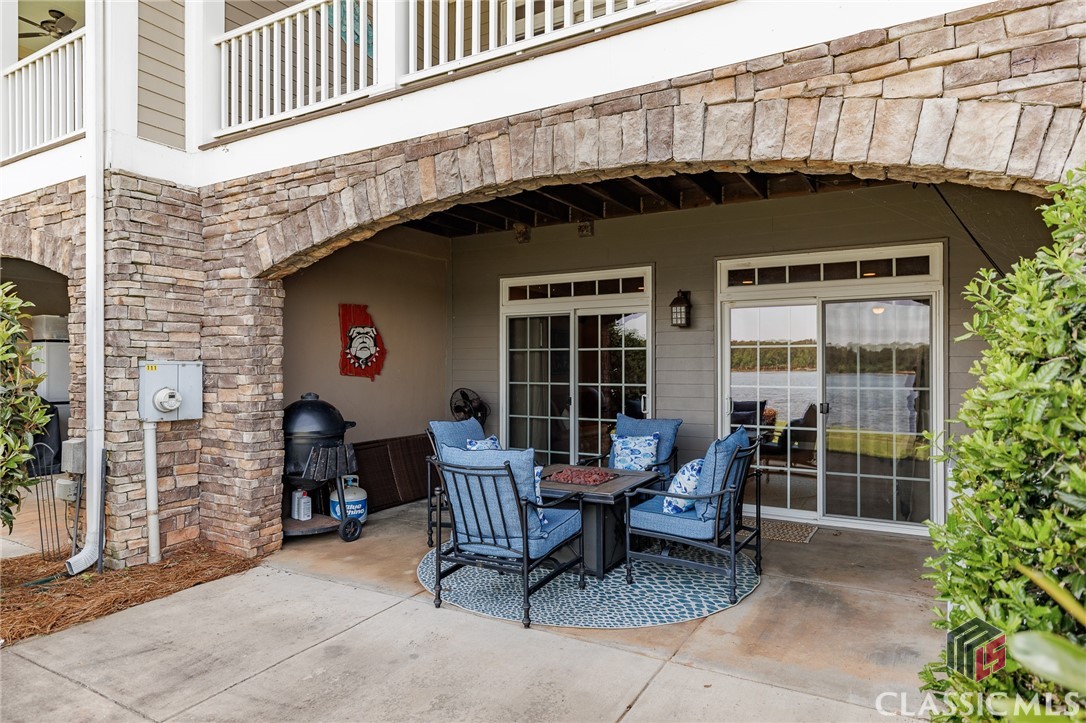 175 Lakeview Drive 110