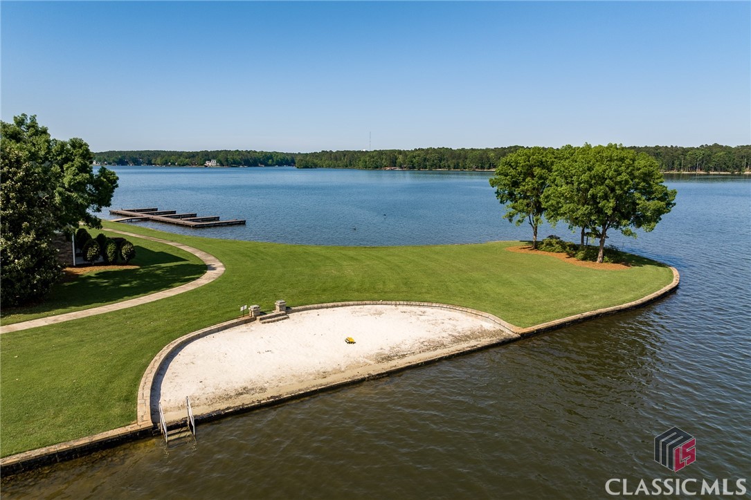 175 Lakeview Drive 110