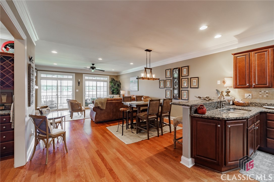 175 Lakeview Drive 110