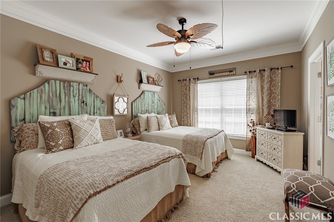 175 Lakeview Drive 110