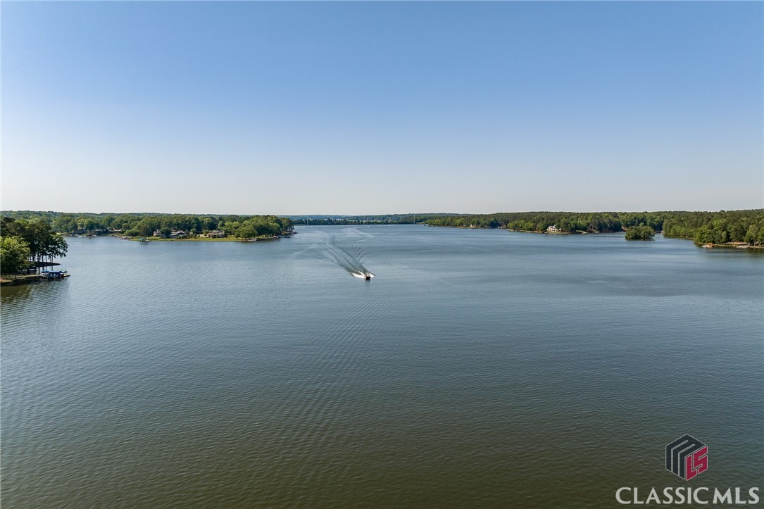 175 Lakeview Drive 110