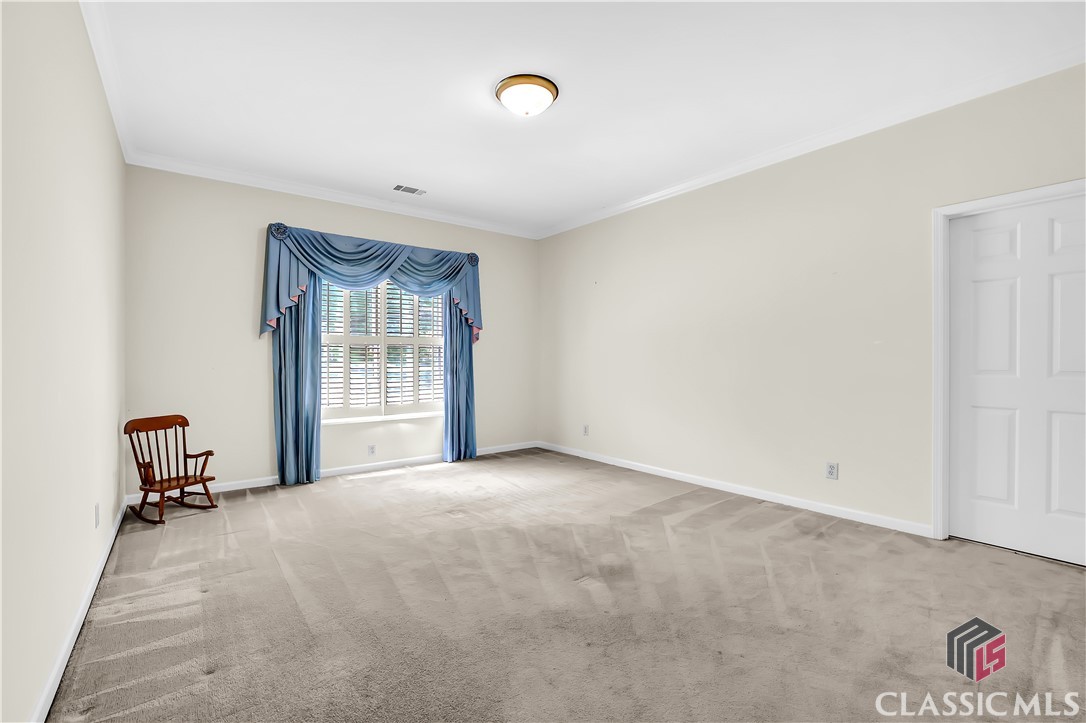 2795 Hawthorne Drive