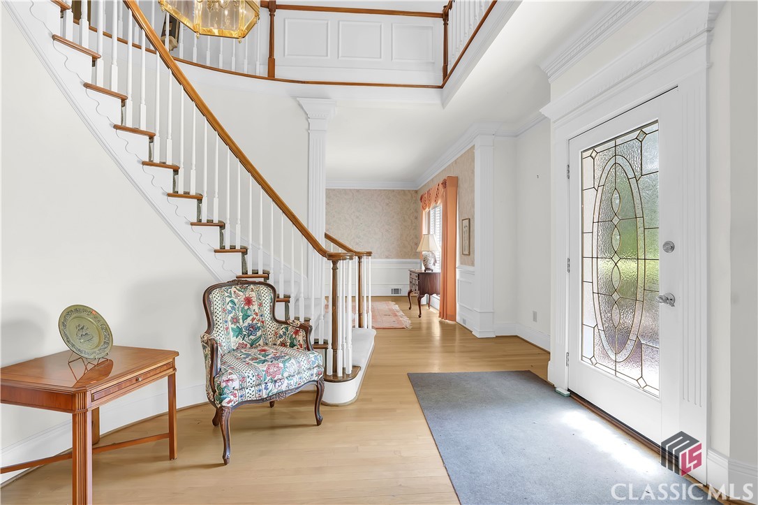 2795 Hawthorne Drive