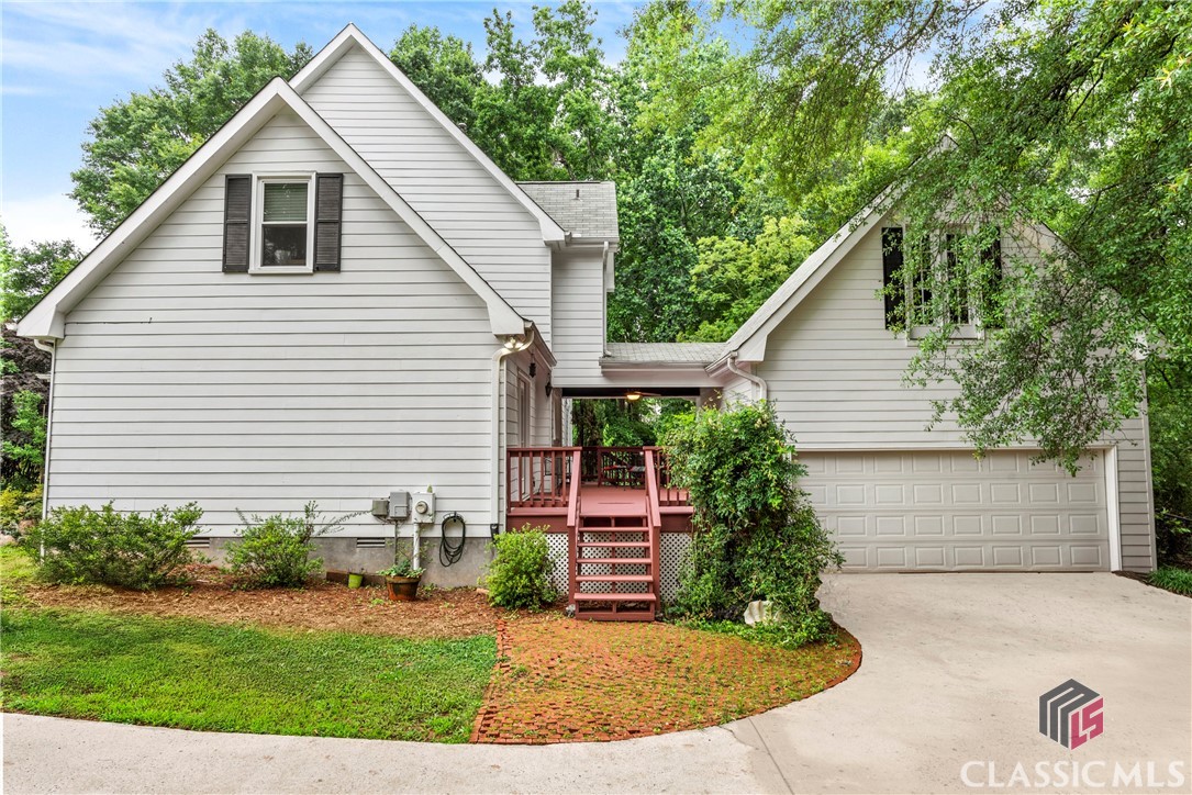 1061 Calls Creek Drive