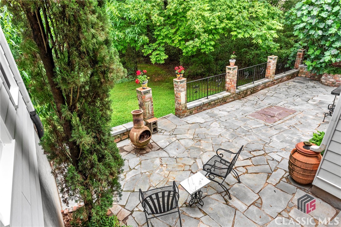 1061 Calls Creek Drive