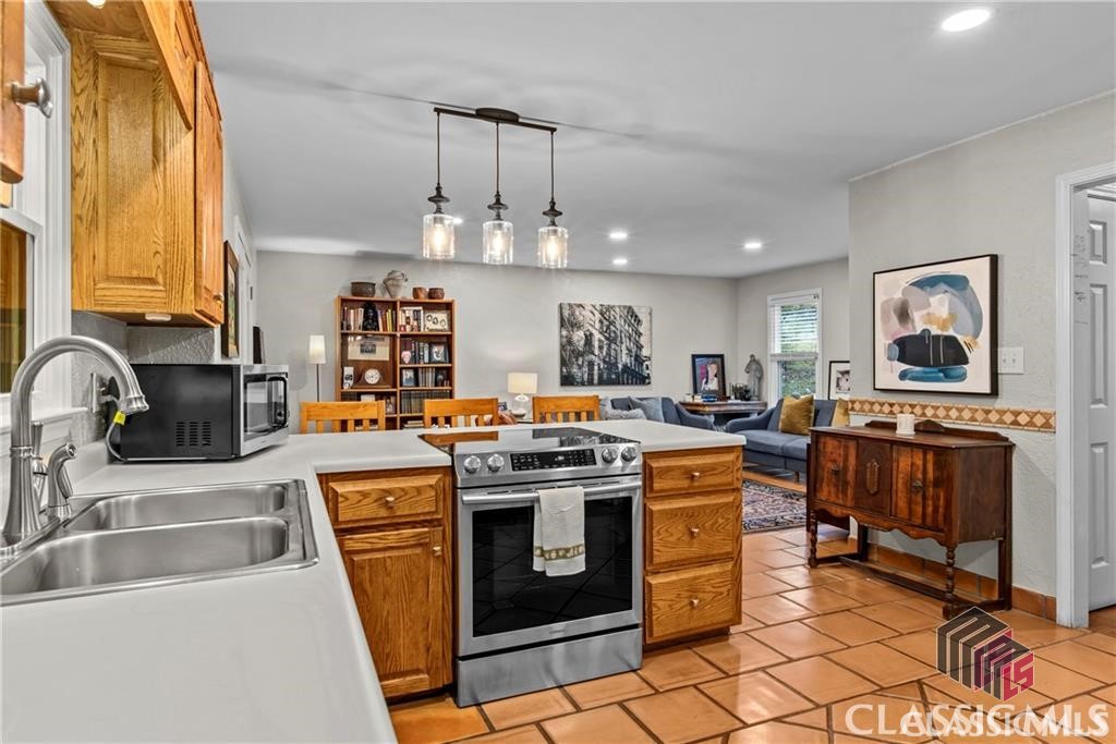 1061 Calls Creek Drive