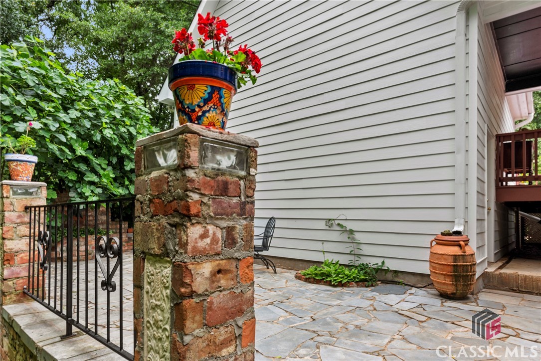 1061 Calls Creek Drive