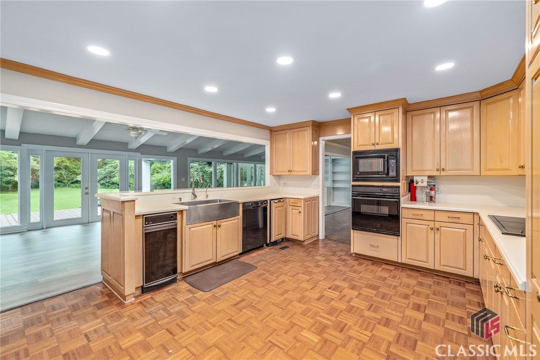 125 Deerfield Road