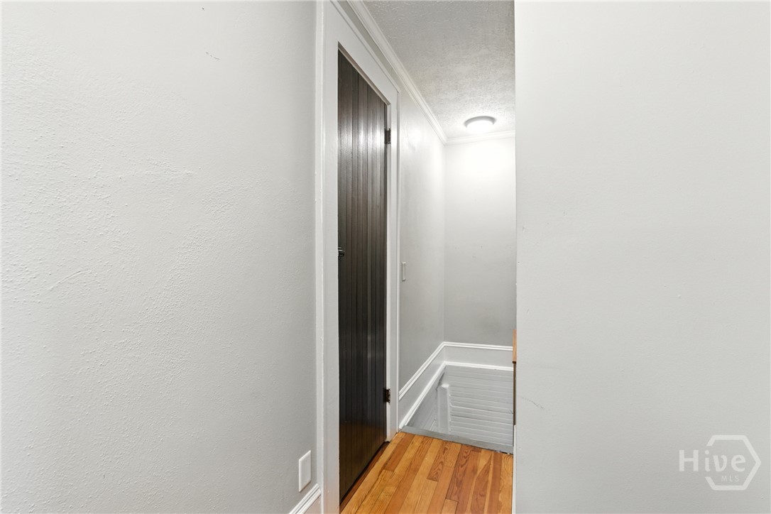 332 Carr Street