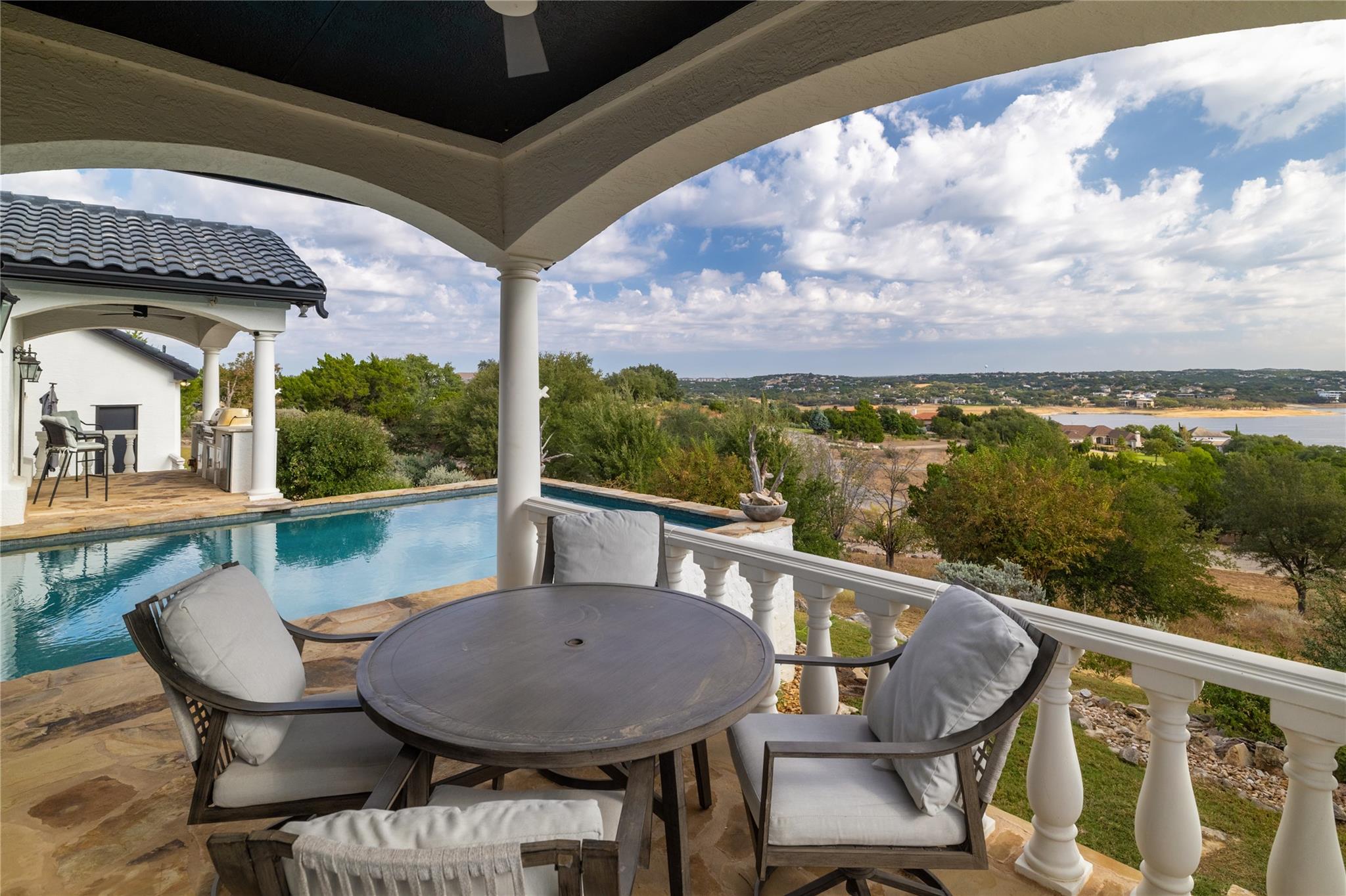 1128 Thurman Bluff DR