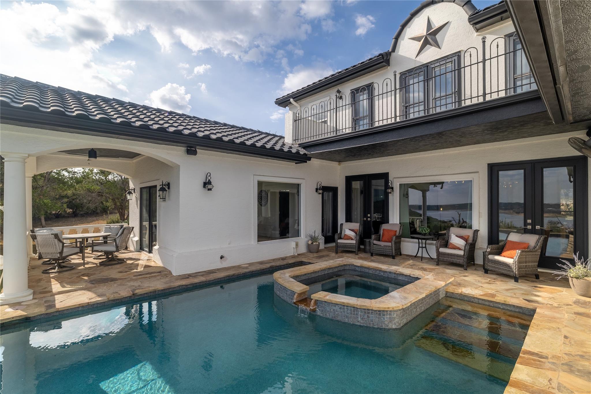 1128 Thurman Bluff DR